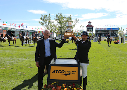 Eric Lamaze in his winning presentation with Steve Lockwood, President, ATCO Structures & Logistics