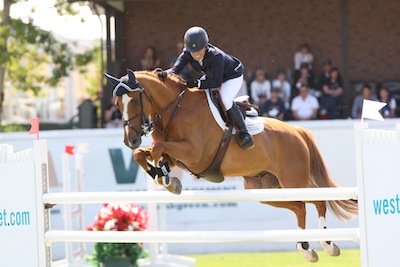 Lauren Crooks of USA riding Navare D'oriolles