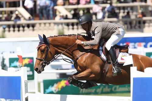 Pablo Barrios of VEN riding Zara Leandra